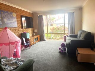 LOCK & LEAVE IN THE CBD