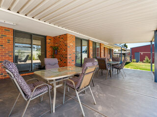 PRIVATE SOMERVILLE ESCAPE