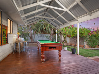 CHARACTER WITH MODERN COMFORTS