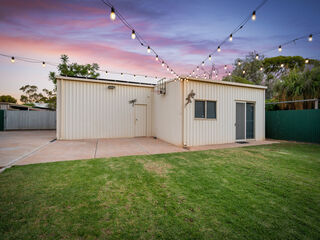 CHARACTER WITH MODERN COMFORTS