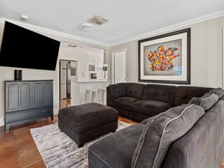 CHARACTER WITH MODERN COMFORTS