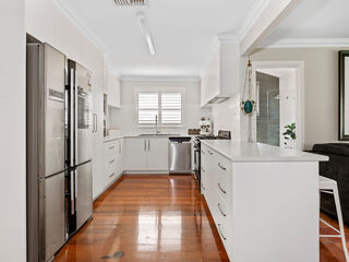 CHARACTER WITH MODERN COMFORTS