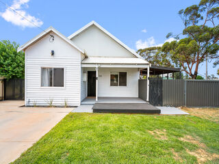 BEAUTIFULLY PRESENTED 