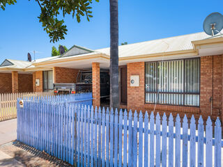 LOW MAINTENANCE INVESTMENT