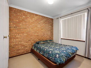 LOW MAINTENANCE INVESTMENT