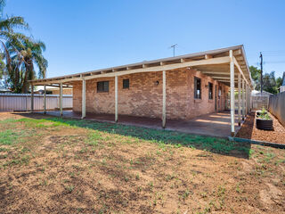 BEAUTIFULLY RENOVATED FAMILY HOME