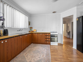 FAMILY HOME IN CENTRAL LOCATION